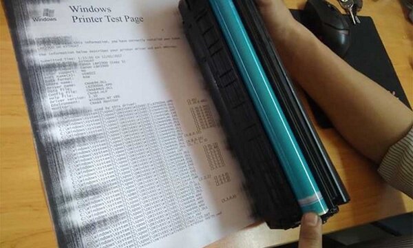 Khắc phục sự cố máy in phun màu bị sọc đen ngang